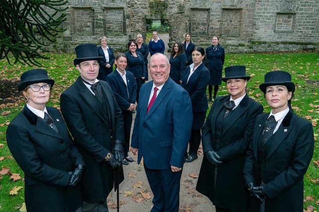 Ginns & Gutteridge - Funeral Directors